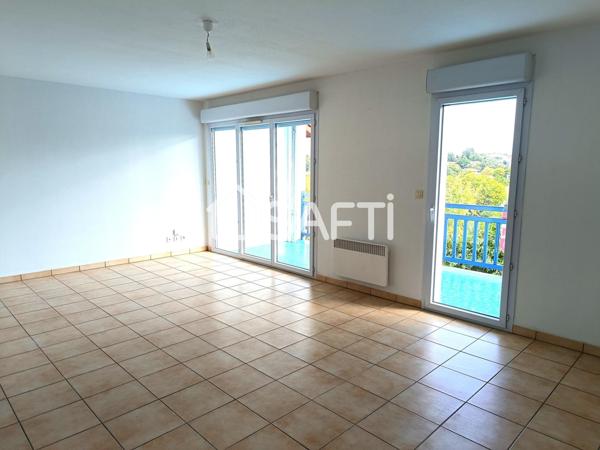 ST JEAN DE LUZ APPARTEMENT DE TYPE T4 AVEC GARAGE PLACE DE PARKING ET CAVE