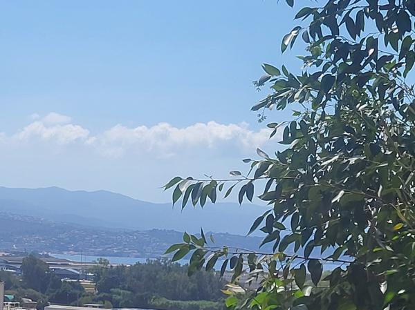 Maison F4 vue mer , entrée d'AJACCIO Ajaccio (20090)