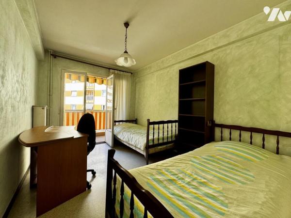 grand 4/5 pièces traversant