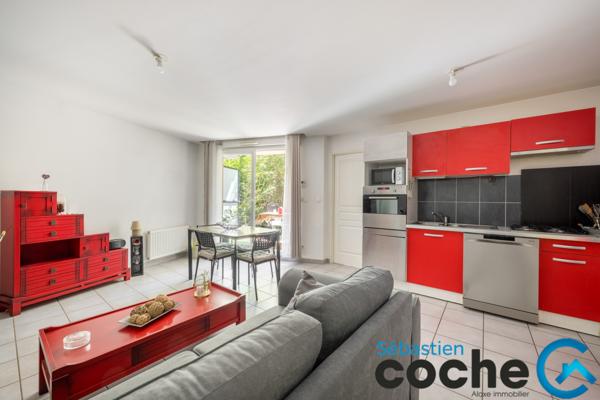 Chassieu (69680) T2 rez de Jardin + garage CHASSIEU