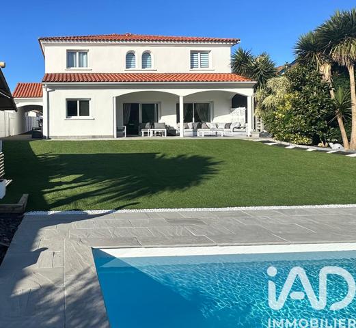 Maison à vendre 6 pièces 328 m² Tarnos