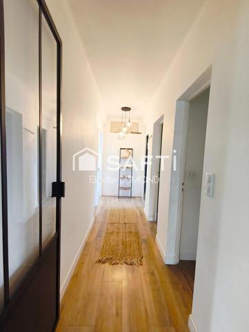 Très belle maison située à Saint-Amour d'une surface habitable de 264 m2 sur terrain arboré de 2300 m2