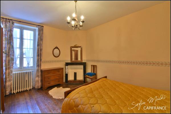 Dpt Cher (18), à vendre - maison 6 pièces 110 m²