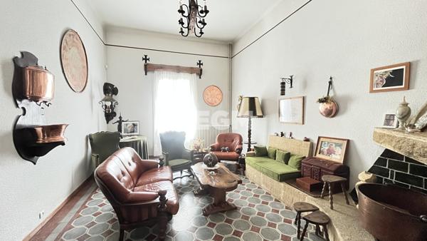 Montbazin (34560) Maison de village