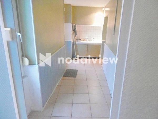 Jolie maison avec beaucoup de Potentiel.