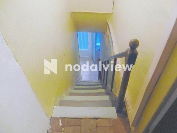 Jolie maison avec beaucoup de Potentiel.