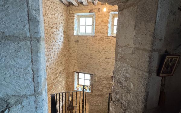 Maison à vendre    9 pièces •  Authon-du-Perche