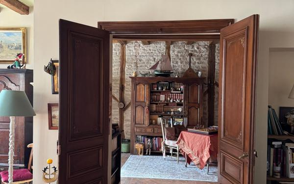 Maison à vendre    9 pièces •  Authon-du-Perche