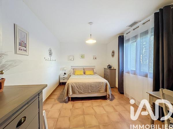 Maison à vendre 7 pièces 187 m² Morières-lès-Avignon