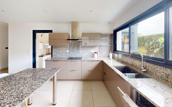 Maison à vendre    5 pièces •  Seignosse