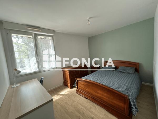 Location Appartement meublé 4 pièces 96.8 m² - 4 RUE DE GUEMENE Lorient 56100