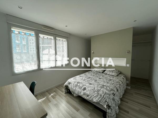 Location Appartement meublé 4 pièces 96.8 m² - 4 RUE DE GUEMENE Lorient 56100