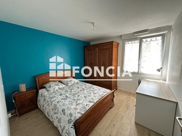 Location Appartement meublé 4 pièces 96.8 m² - 4 RUE DE GUEMENE Lorient 56100