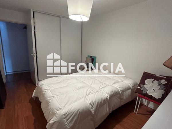 Location Appartement 3 pièces 73.92 m² - 40-50 RUE DONISSAN Bordeaux 33000