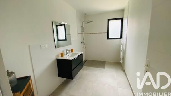 Maison à vendre 6 pièces 178 m² Les Mathes