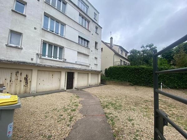 2 pièces, 31.39m², loué non meublé