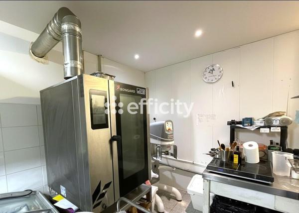 Fonds De Commerce - 88 m²