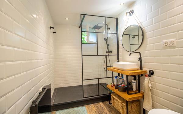 Maison à vendre    5 pièces •  Six-Fours-les-Plages