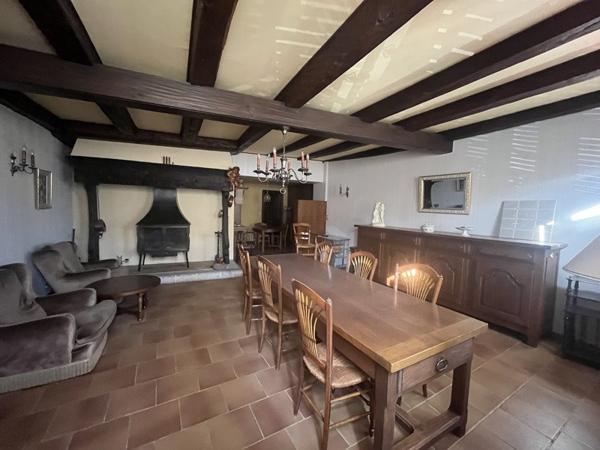 Immeuble à vendre |  Maurs |  354 m²