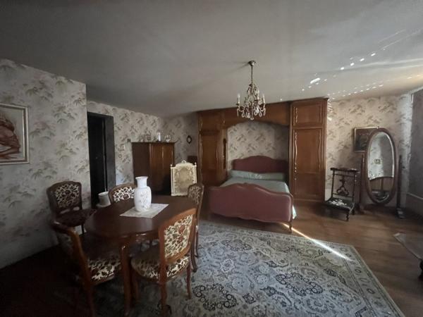 Immeuble à vendre |  Maurs |  354 m²