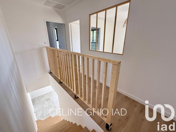 Maison à vendre 5 pièces 120 m² Saint-Cyr-sur-Mer