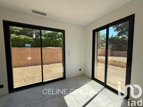 Maison à vendre 5 pièces 120 m² Saint-Cyr-sur-Mer