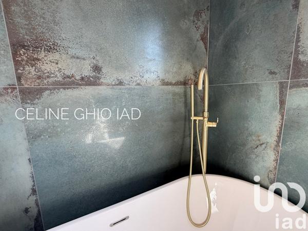 Maison à vendre 5 pièces 120 m² Saint-Cyr-sur-Mer