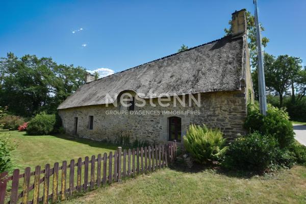 CHAUMIERE sur 3675 m² de verdure - GRAND-CHAMP