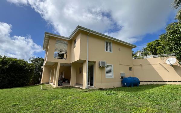 Maison à vendre    3 pièces • 78,97 m2 Saint-François