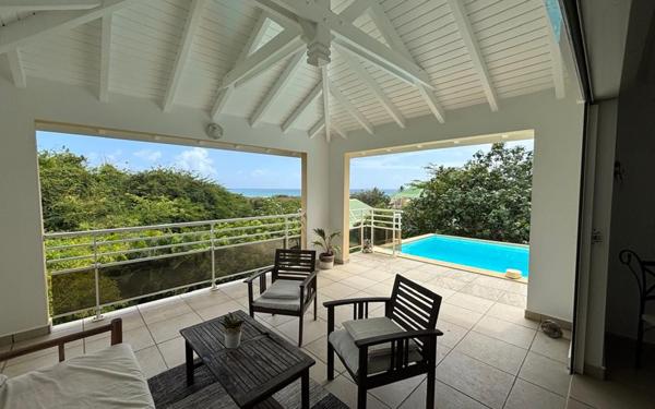 Maison à vendre    3 pièces • 78,97 m2 Saint-François