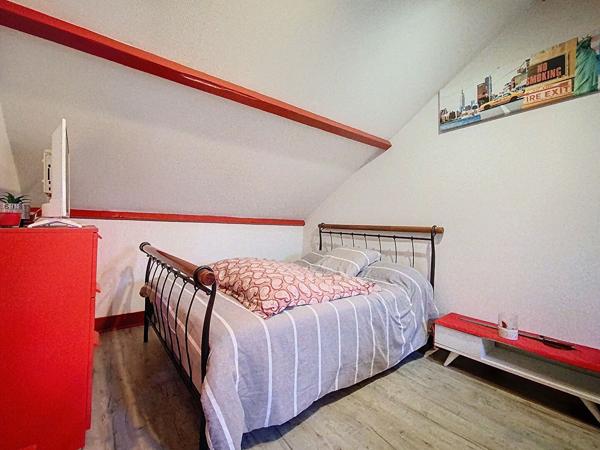 Maison 7 pièces 213 m2