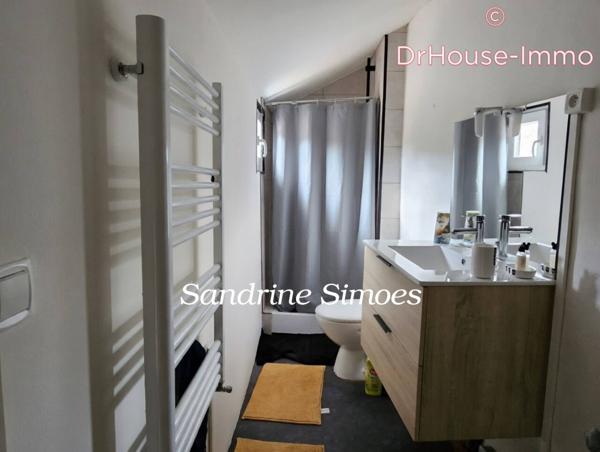 Maison à vendre 10 pièces de 242 m²