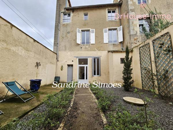 Maison à vendre 10 pièces de 242 m²