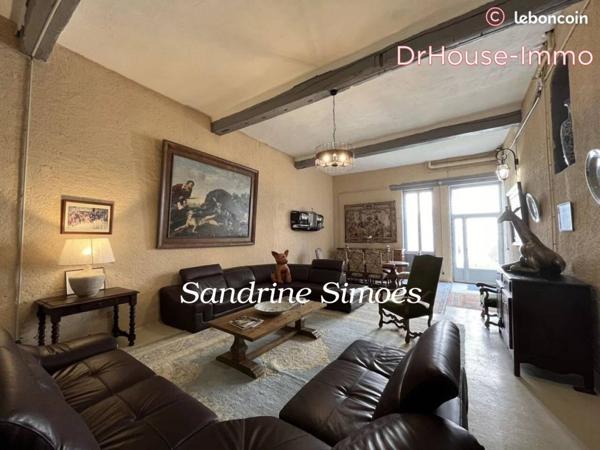 Maison à vendre 10 pièces de 242 m²