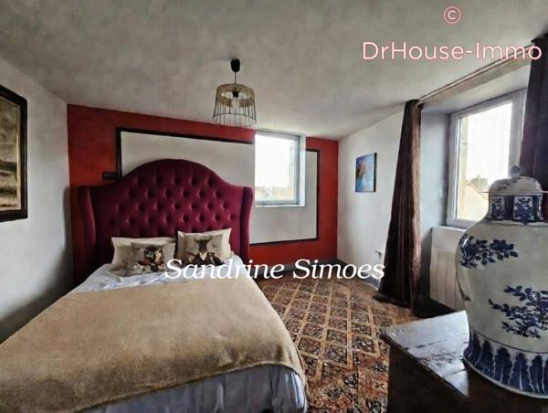 Maison à vendre 10 pièces de 242 m²