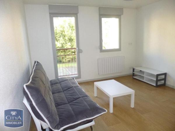 Appartement à louer 1 pièce 23.94m²