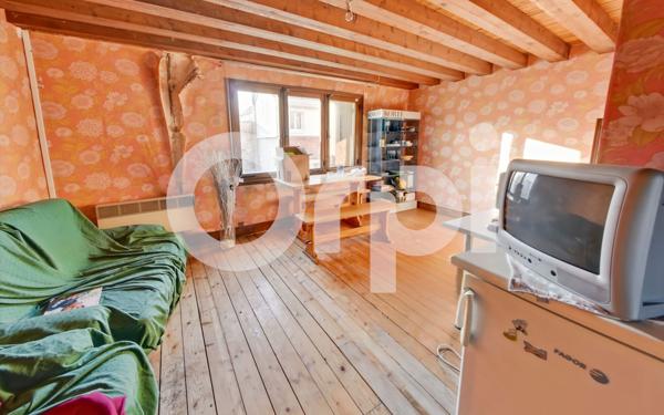 Immeuble à vendre    5 pièces •  Nanteuil-le-Haudouin