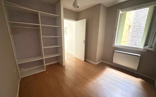 Appartement à louer    2 pièces •  Narbonne