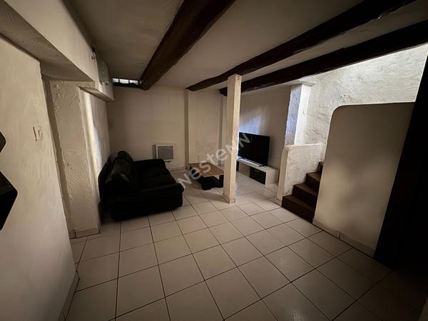 Appartement de 3 pièces à vendre à Toulon en rez-de-chaussée, bon état