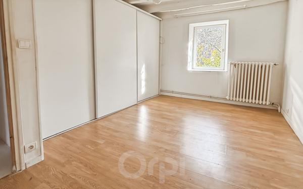 Maison à vendre    5 pièces • 117,20 m2 Saint-Sulpice-Laurière