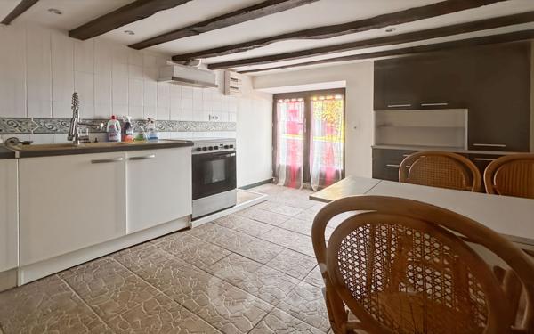 Maison à vendre    5 pièces • 117,20 m2 Saint-Sulpice-Laurière