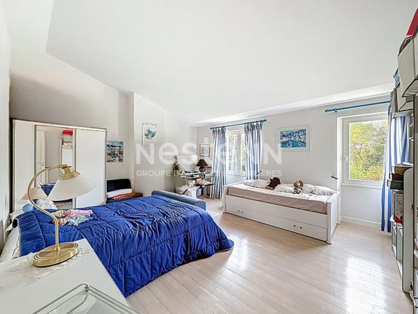 Propriété de prestige à Marsilly -7 pièces- 262 m2