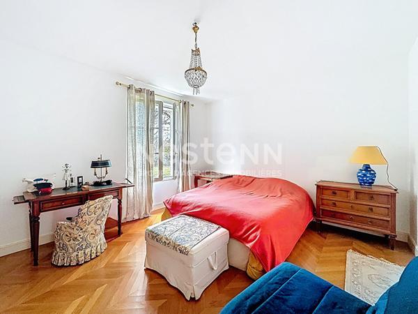 Propriété de prestige à Marsilly -7 pièces- 262 m2