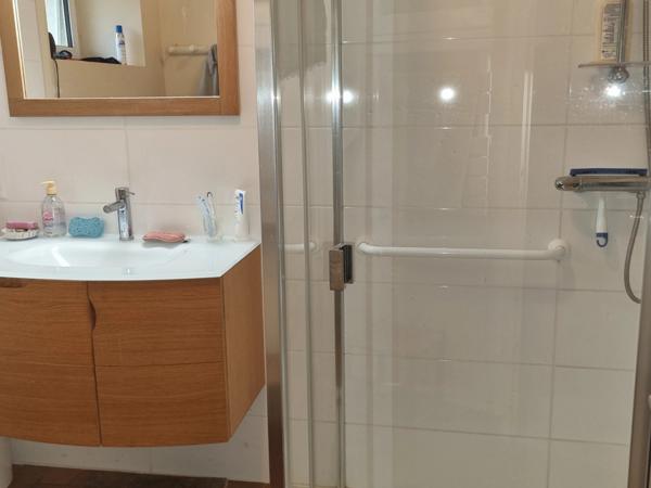 MAISON de CARACTERE - 274m² - 5 Chambres - SILLARS - 86320