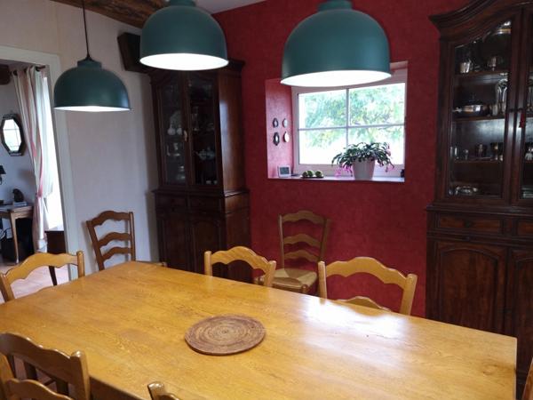 MAISON de CARACTERE - 274m² - 5 Chambres - SILLARS - 86320