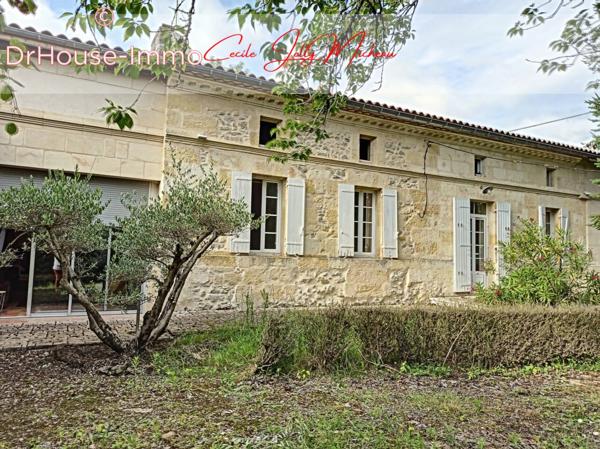 Maison à vendre 8 pièces de 245 m²