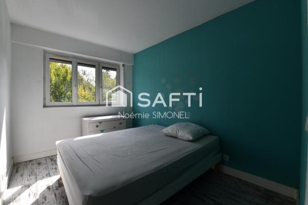 Magnifique appartement de cinq pièces! Ravalement payé par les propriétaires!