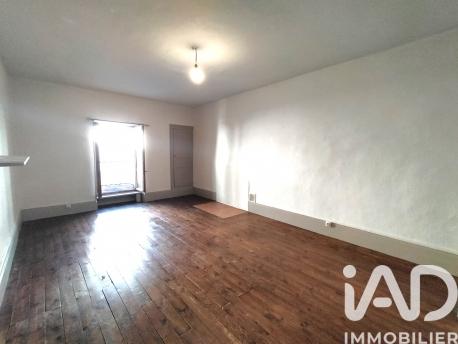 Immeuble à vendre 132 m² Poyols