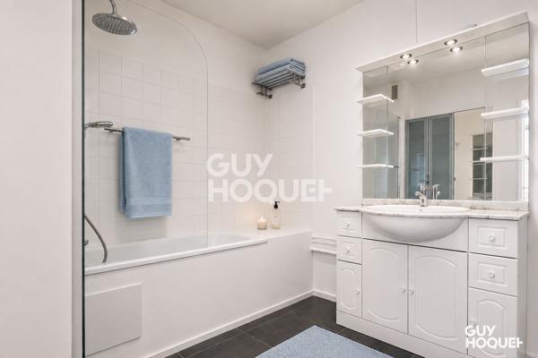 APPARTEMENT TRAVERSANT DE 85 m² + BALCON