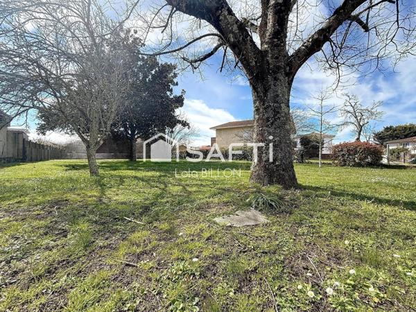 Terrain à bâtir en plein centre du Teich